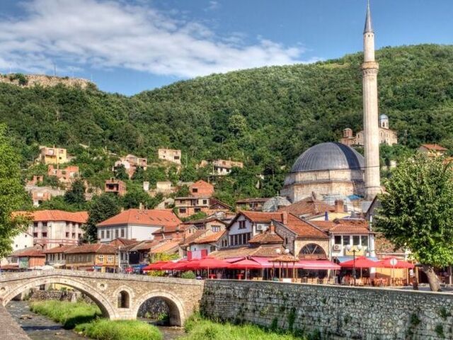 Ankara Çıkışlı Kosovalı Büyük Balkan Turu AJet İle Extra Turlar ve Akşam Yemekleri Dahil BEG-SKP